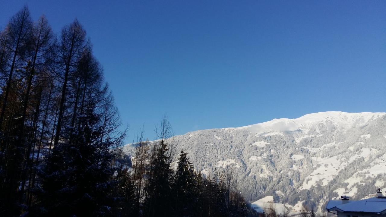 Haus Roland Lägenhet Zell am Ziller Exteriör bild